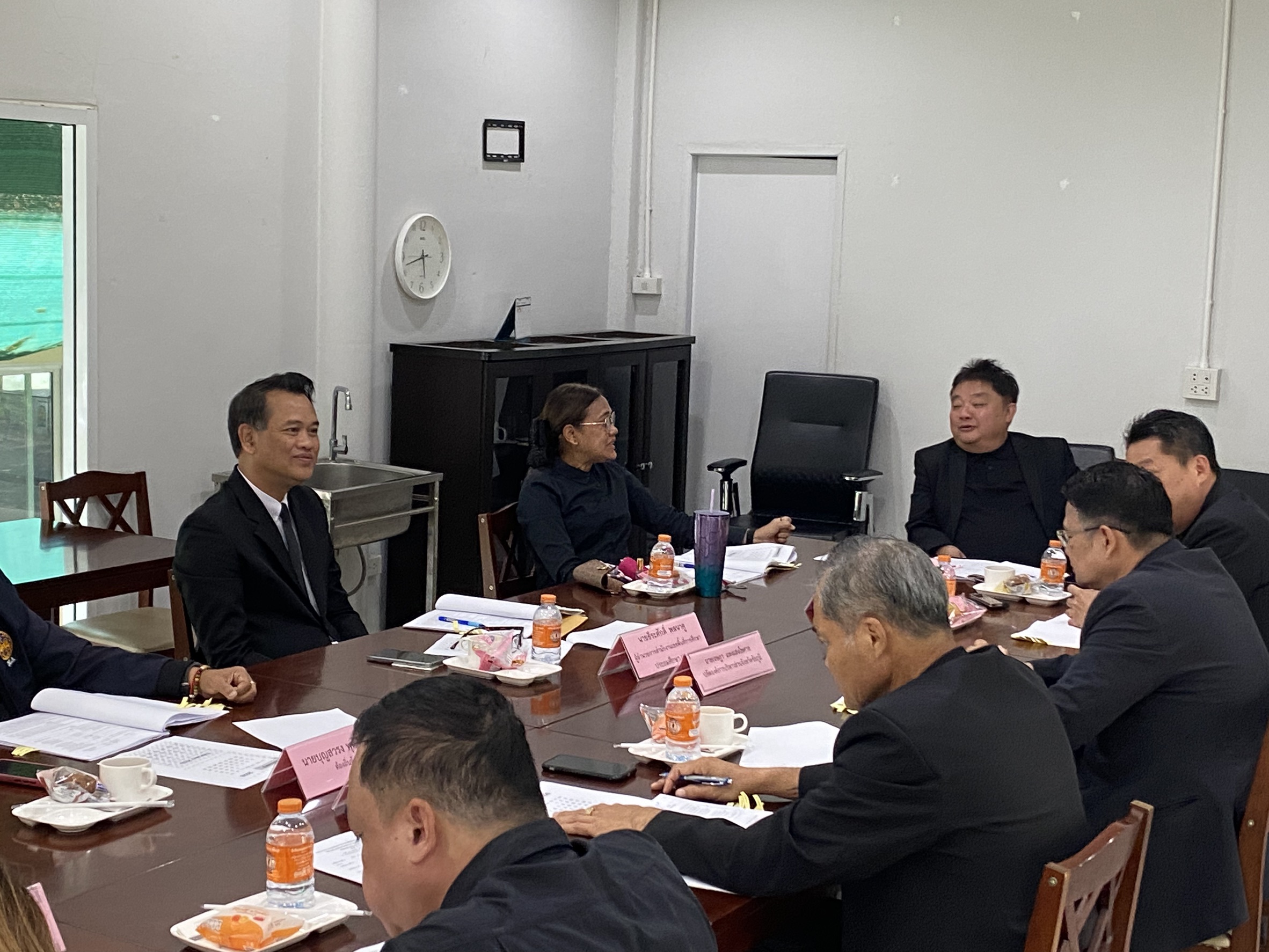 ประชุมคณะกรรมการสอบคัดเลือกข้าราชการองค์การบริหารส่วนจังหวัด ให้ดำรงตำแหน่งในต่างสายงานจากประเภททั่วไปเป็นประเภทวิชาการ สังกัดองค์การบริหารส่วนจังหวัดชัยภูมิ (3)